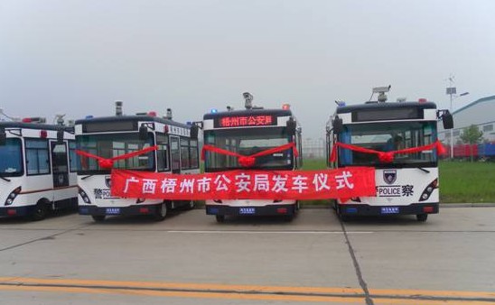 廣西省流動(dòng)警務(wù)室首次發(fā)往梧州市公安局